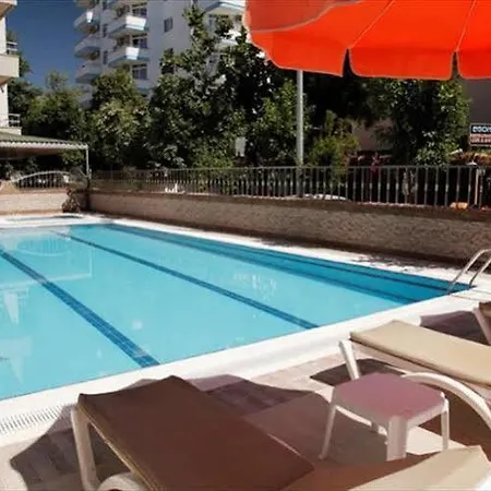 Kleopatra Ada Otel Alanya
