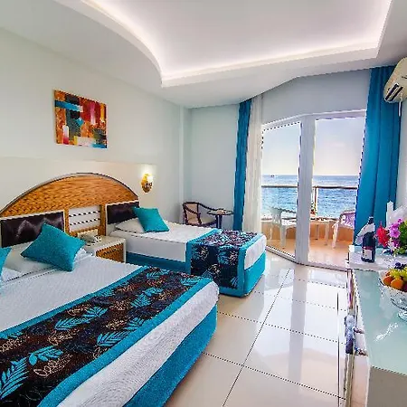 Otel Kleopatra Ada